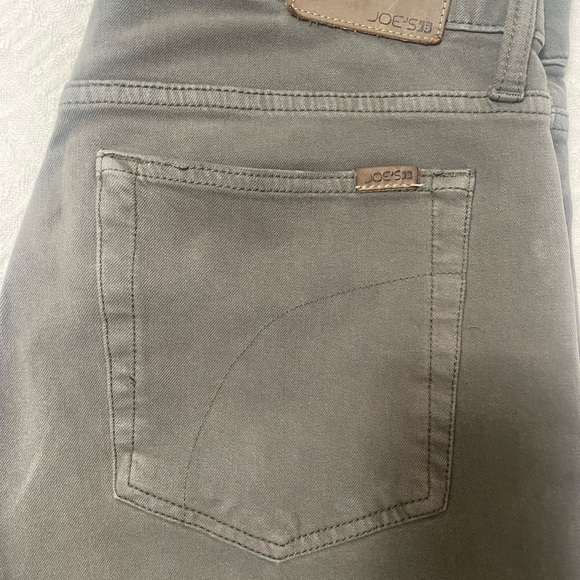 Joe’s Jeans - Picture 3 of 3